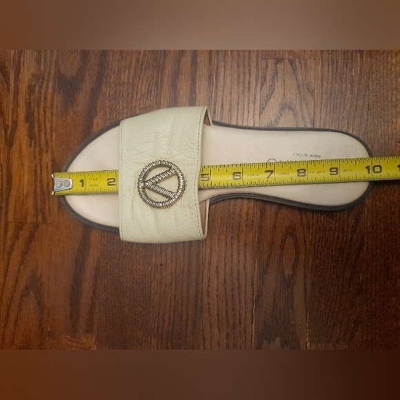 Valentino Cream Slide Sandals EU 38 - Picture 11 of 12